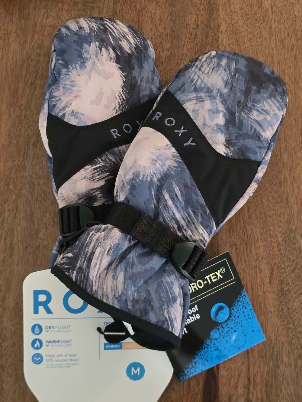 Roxy Women's Jetty Snowboard/Ski Mittens in the "Wild Wind Darknight"